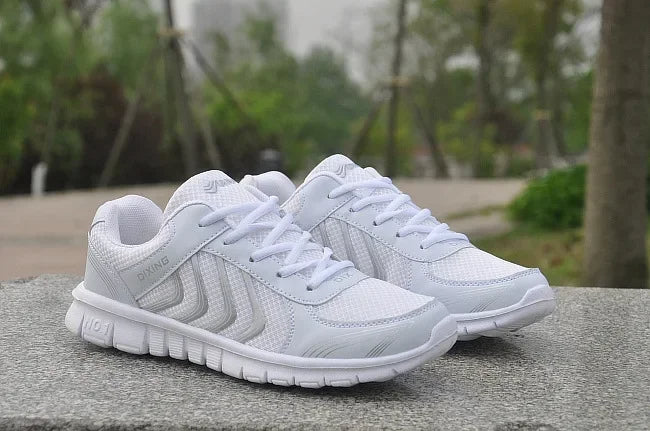 Spring and Summer 2023 Men's Women's Shoes Casual Sports Walking Dance Lightweight Breathable Mesh Running Shoes Sneakers Women